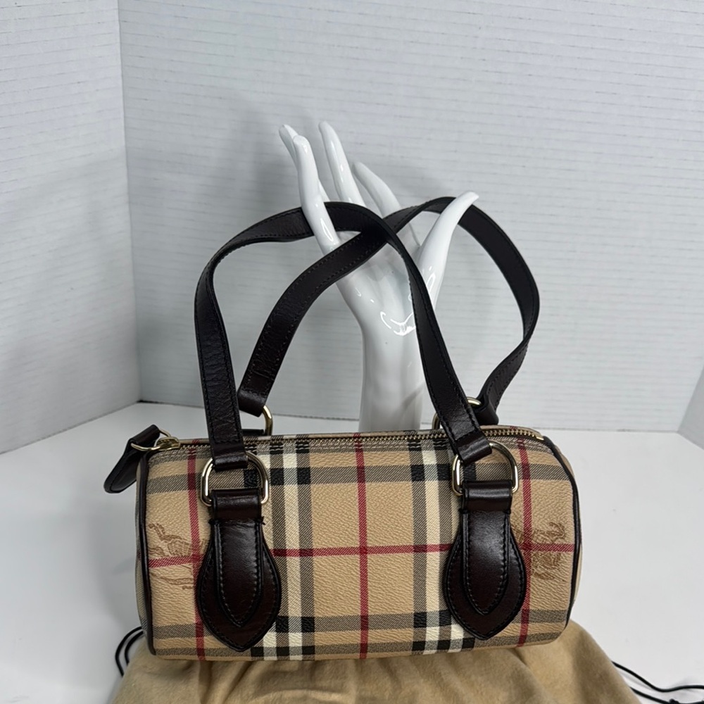 BURBERRY HAYMARKET CHECK BARREL HANDBAG - Picture 5 of 16